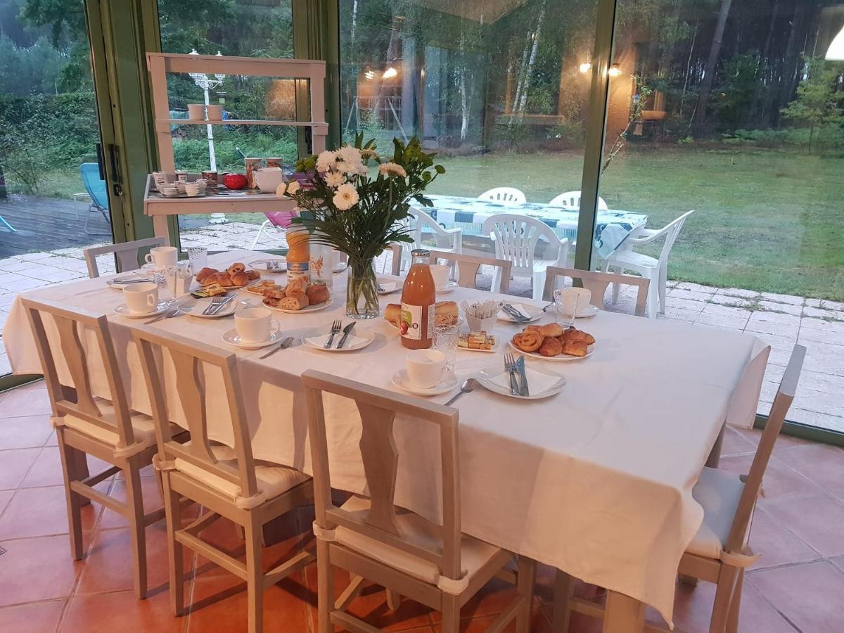 B&B La Foret De Charmeuse Ruaudin Bagian luar foto